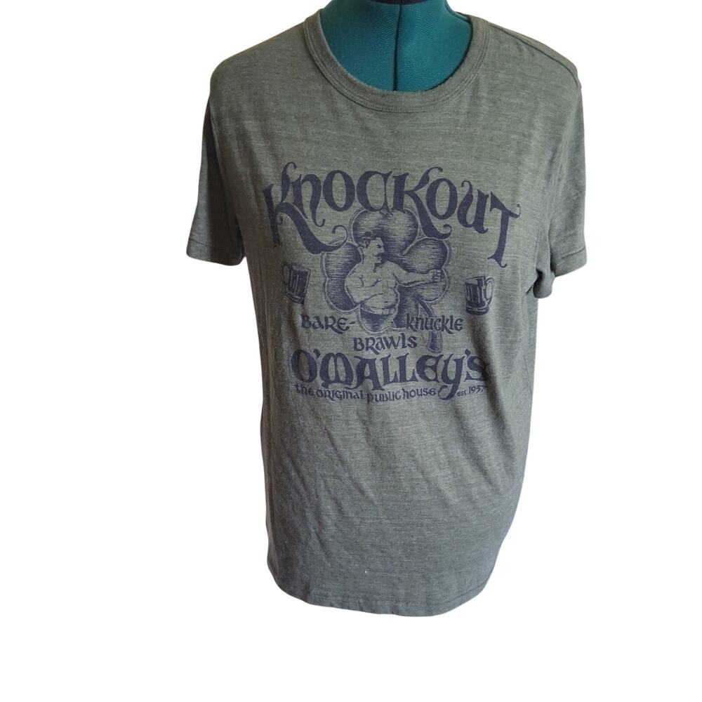 Lucky Brand O'Malley's Boxing Shamrock Graphic Tee L